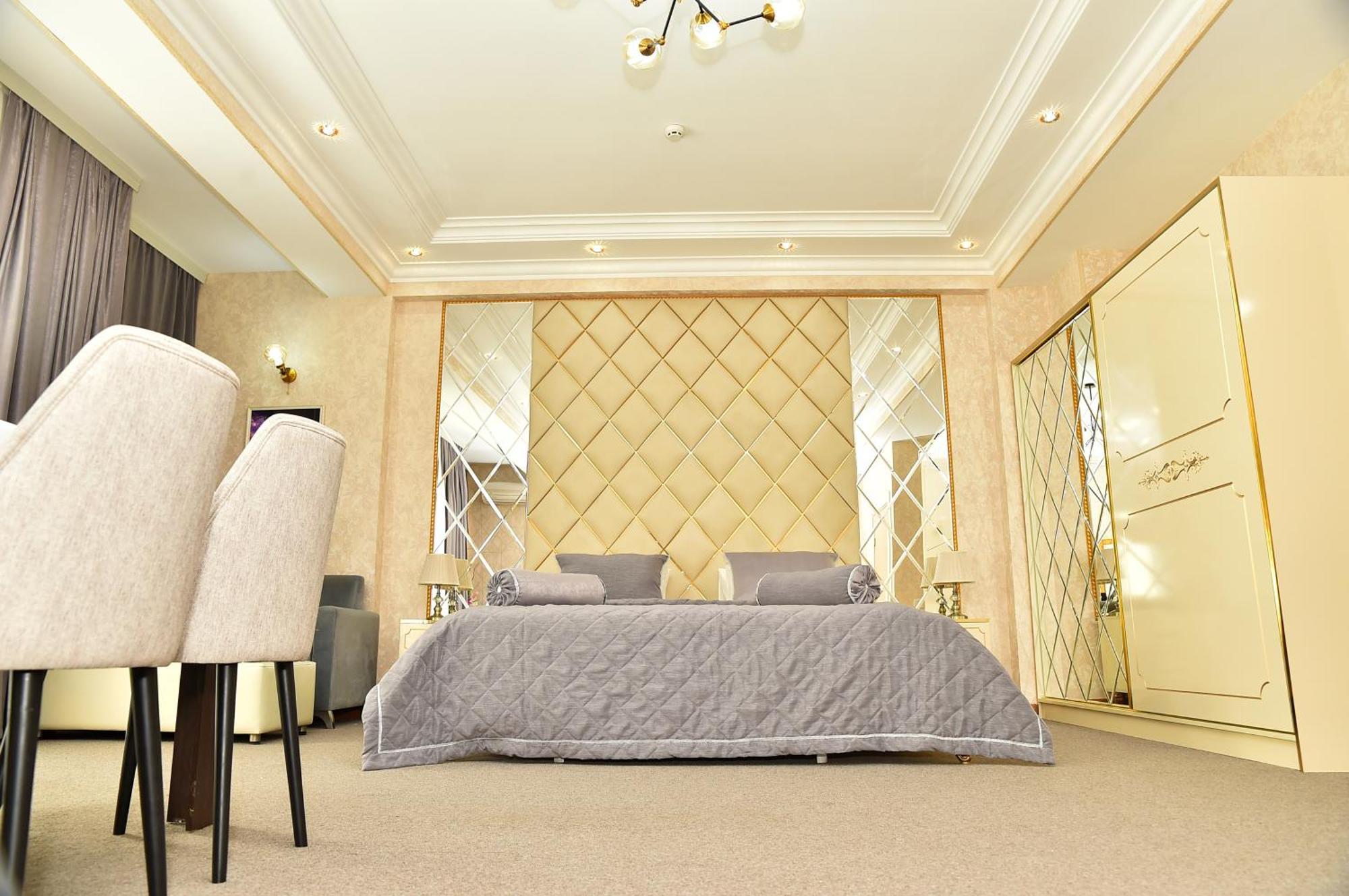 Karat Boutique 3* Baku
